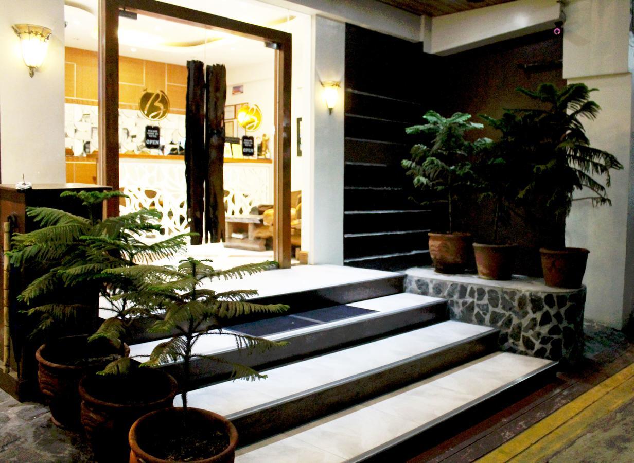 Belgian Suites Manila Kültér fotó